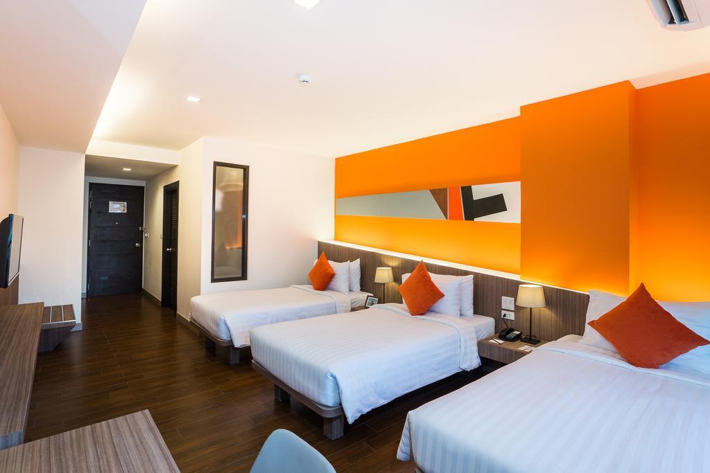 J Inspired Hotel Pattaya Exterior photo
