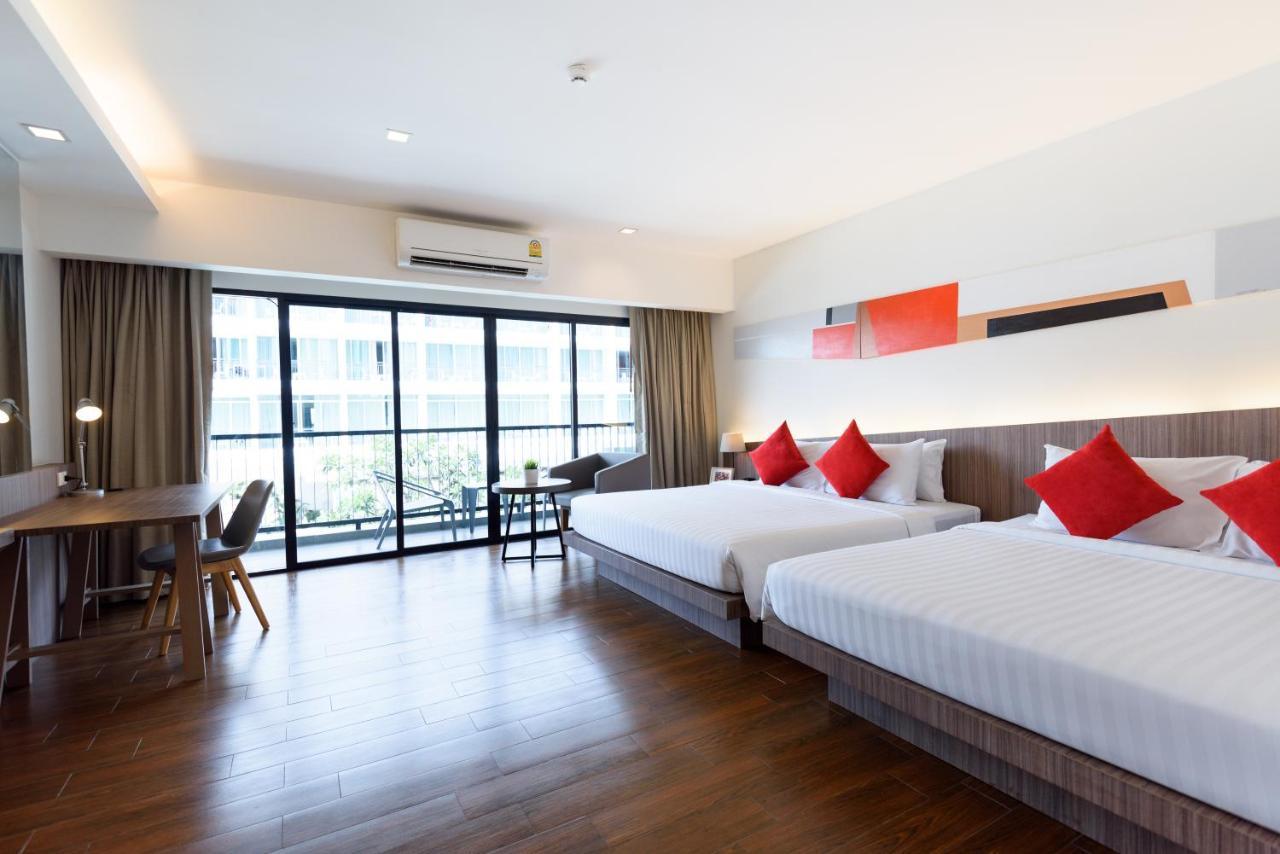 J Inspired Hotel Pattaya Exterior photo